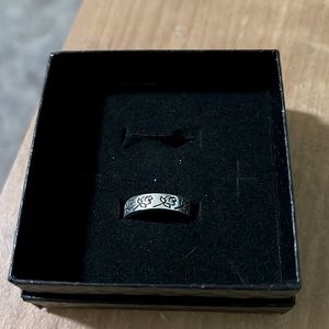 Bohemian silver tone flower ring